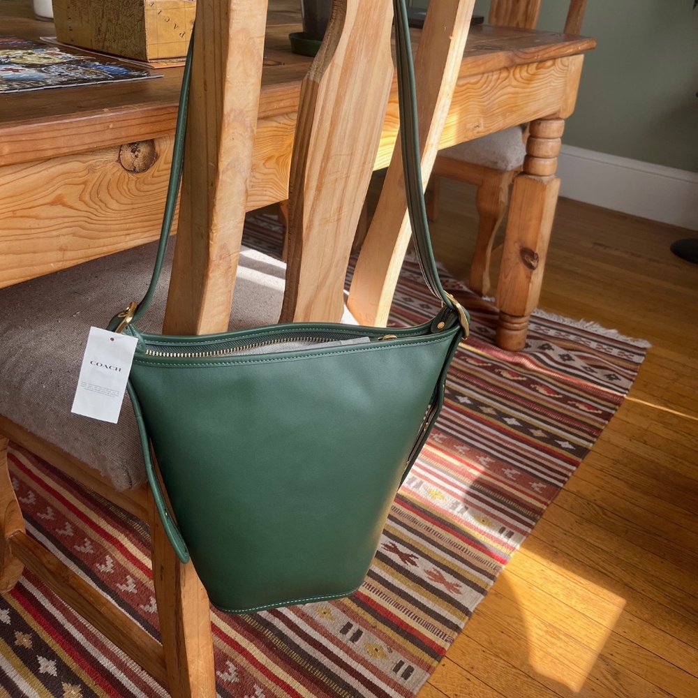 Coach Duffle 16 Shoulder Bag NWT - Picture 1 of 8